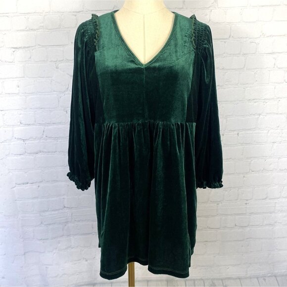Umgee Small Green Velvet Peasant Balloon Sleeve Holiday Dress - Picture 1 of 10